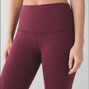 Lululemon Leggings in Maroon